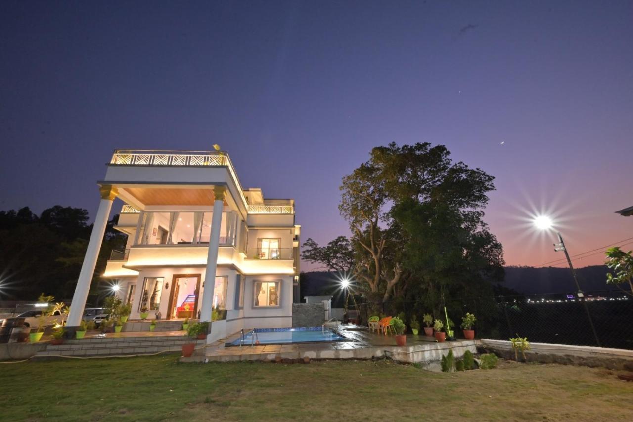 White Castle Villa By Tropicana Stays Lonavala Exterior foto